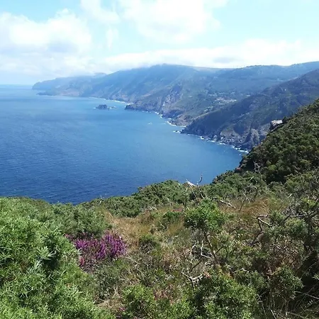 Apto A 3 Mins Playa * Cedeira